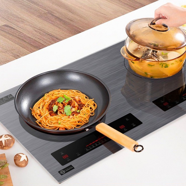 Đảm bảo lựa chọn thực phẩm và chế biến thực phẩm an toàn, hợp vệ sinh, ăn thức ăn nấu chín và nước đun sôi. Tuyệt đối không sử dụng gia súc, gia cầm chết làm thức ăn hoặc chế biến thực phẩm. Ảnh minh họa: Internet