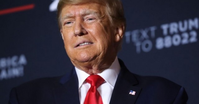 Ông Trump bất ngờ sa thải quan chức Fed, thị tr...