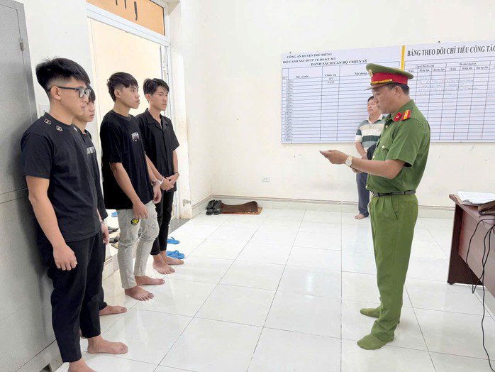 Bắt nhóm thanh niên chém người tại đám cưới gây xôn xao dư luận - 1