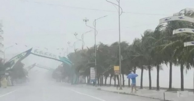 Bão số 5 vừa tan, biển Đông sắp có áp thấp nhiệ...