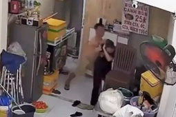 Cô gái thuê mặt bằng bị chủ nhà hành hung giữa ban ngày