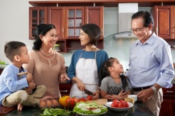 Sức khỏe cha mẹ – món quà giản dị nhưng ý nghĩa mùa Vu Lan