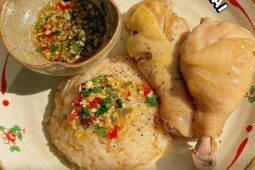 Ẩm thực - Món cơm gà hầm ngon "bá cháy", ăn cả con chưa đã thèm