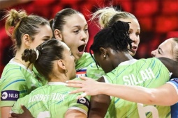 Cực nóng bóng chuyền nữ thế giới: Slovenia gây sốc trước Argentina