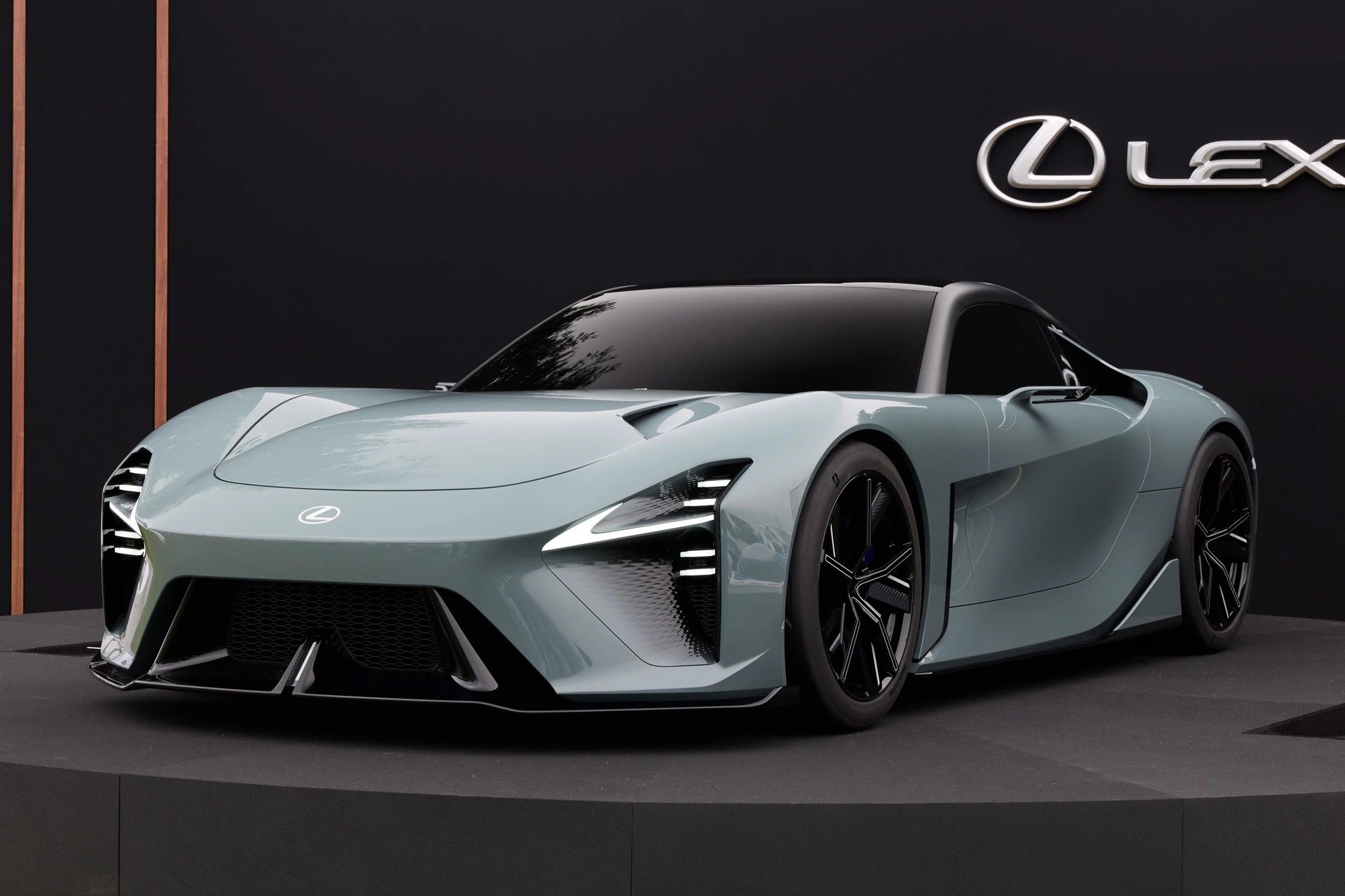 Xe thể thao Concept hoàn toàn mới của hãng Lexus lộ điện - 1