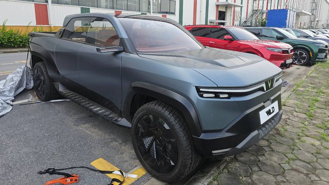 Xe bán tải điện VinFast tái xuất hiện với nhiều thay đổi - 2
