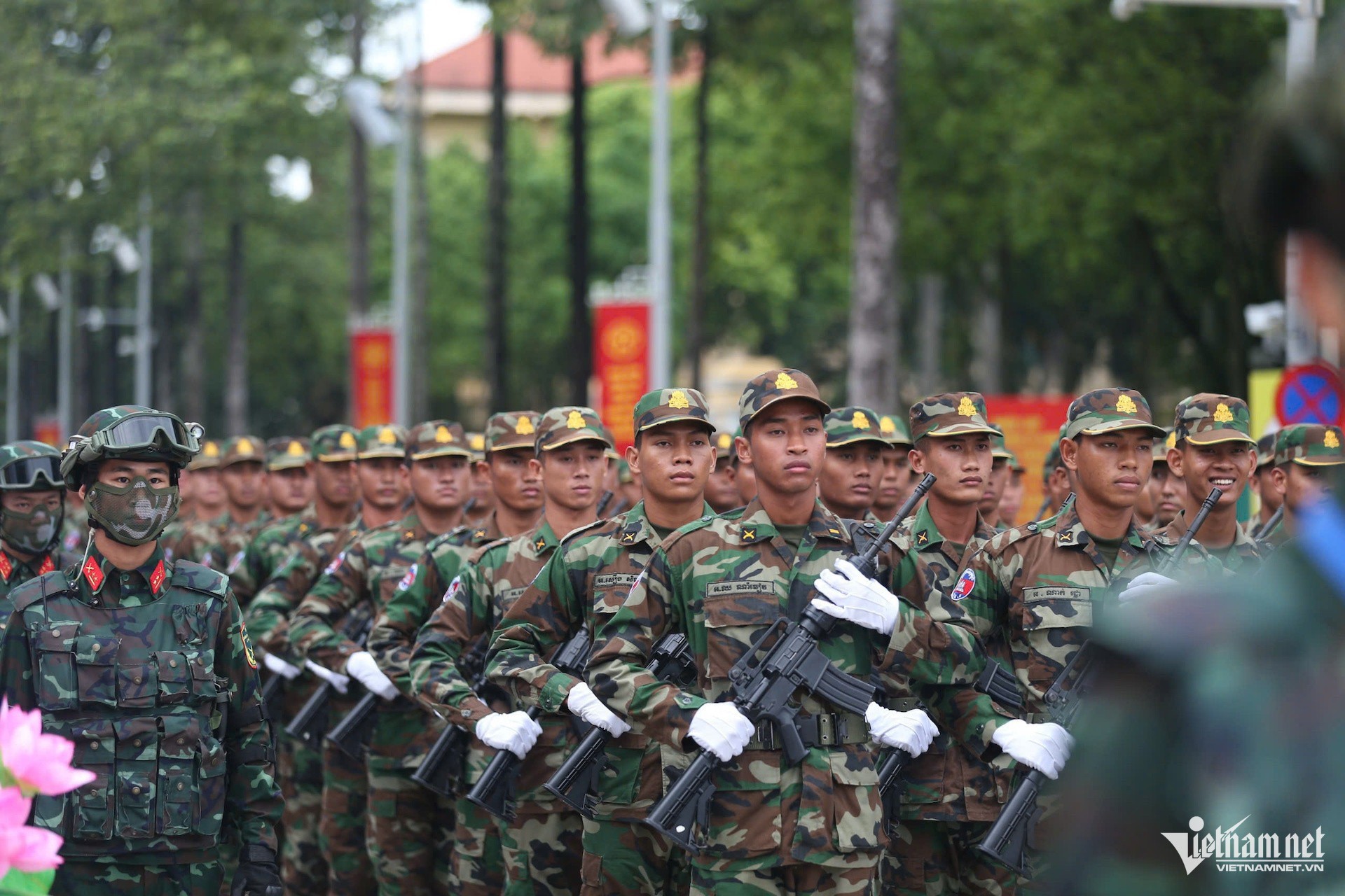 Khối diễu binh Quân đội Campuchia. Ảnh: Quyết Thắng