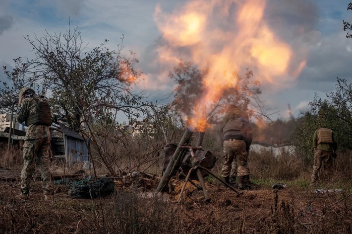 Tình hình xung đột Nga – Ukraine ở mặt trận Donetsk vẫn diễn ra ác liệt. Ảnh: Lực lượng vũ trang Ukraine