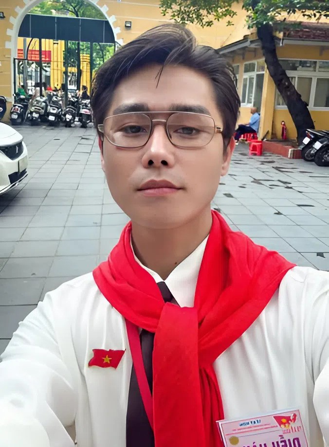 Ca sĩ Tăng Duy Tân cũng dự sơ luyện diễu binh, diễu hành mừng đại lễ 2/9.