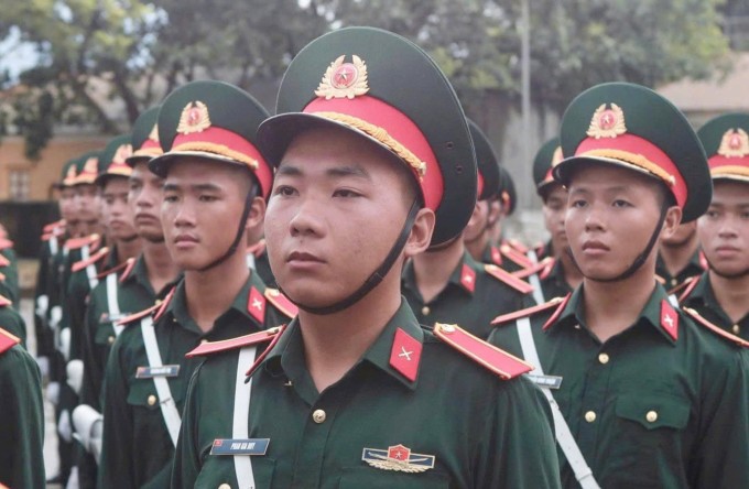 Binh nhất Phan Gia Huy.