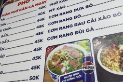 Bát phở 30.000 đồng dần biến mất, hàng ăn lập mặt bằng giá mới