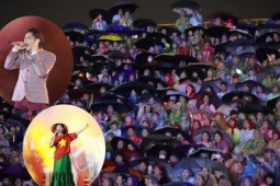 Giải trí - Hòa Minzy, SOOBIN hòa giọng cùng hàng chục nghìn khán giả