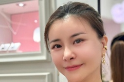 Làm đẹp - NSƯT Kim Oanh: 'Tôi chi hơn một tỷ đồng để tìm lại tuổi xuân'