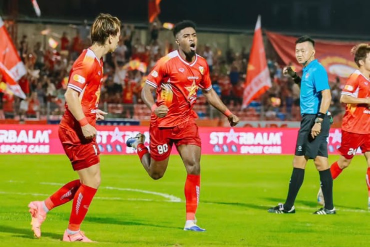 Atshimene mở tỉ số trận đấu