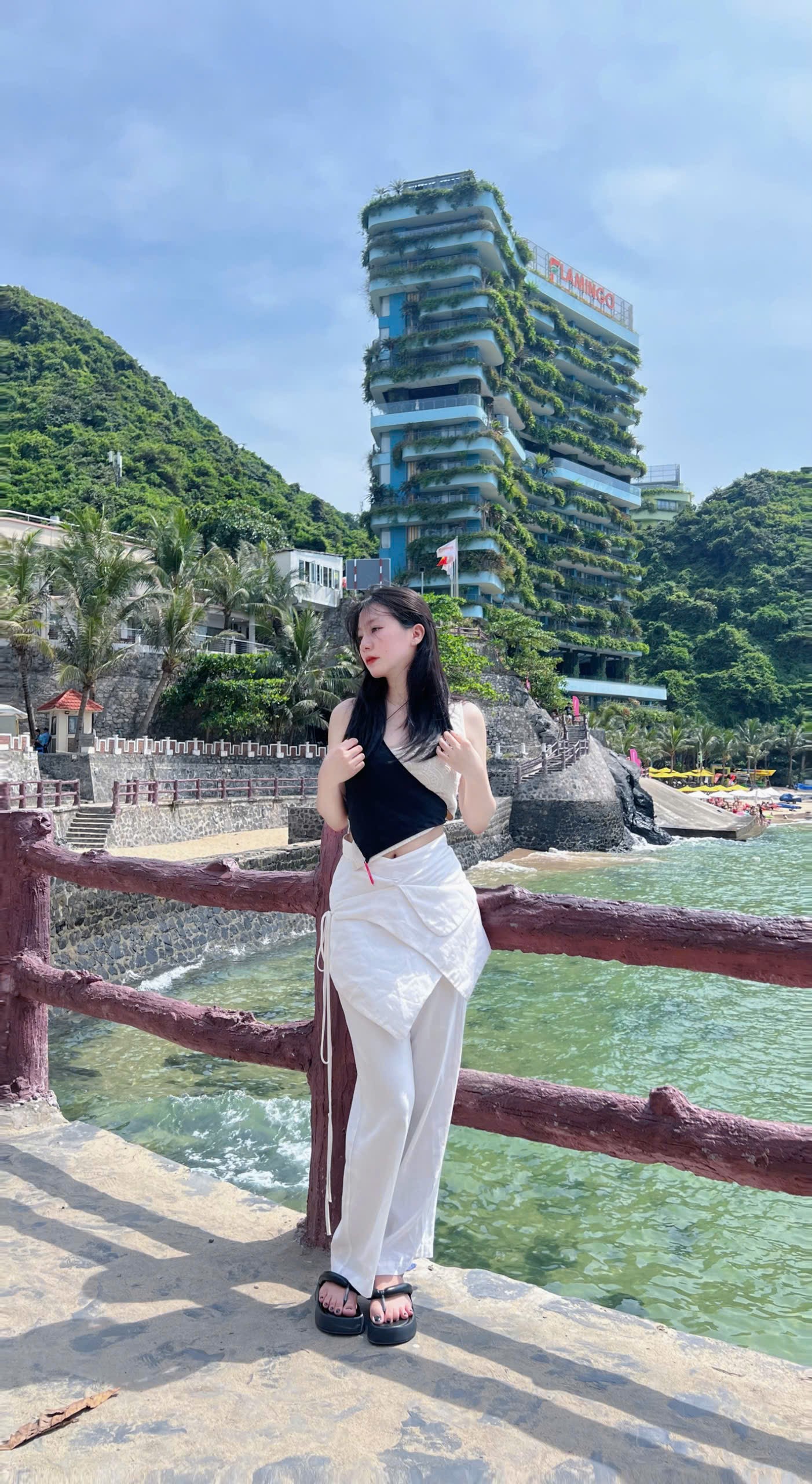 Nữ chiến sỹ khối 