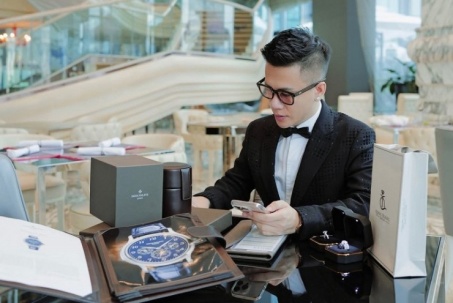 “Đại gia trẻ” buôn kim cương ở phố cổ Hà Nội vừa bị bắt vì tội rửa tiền giàu có cỡ nào?