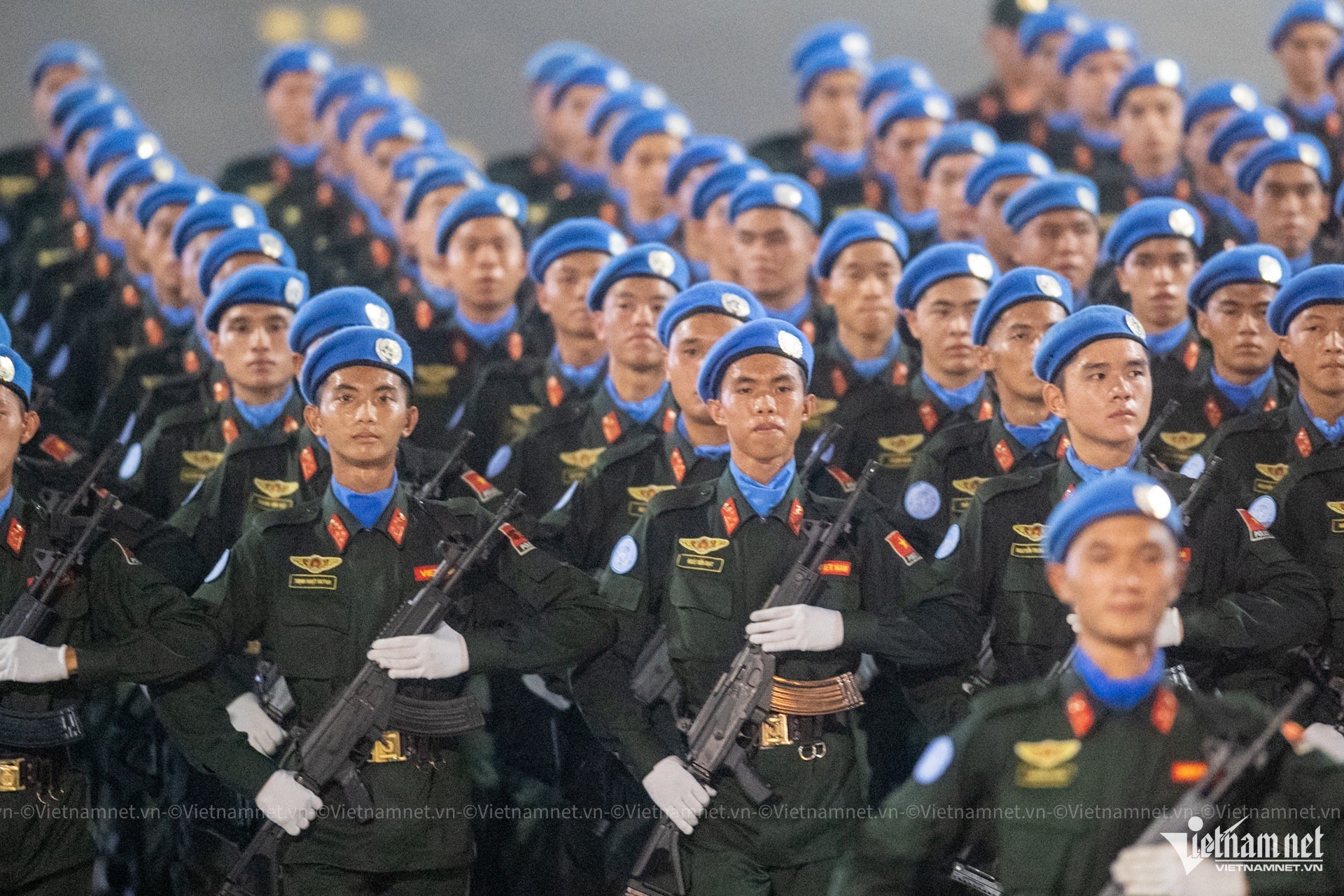 Khối nam sĩ quan cảnh sát gìn giữ hòa bình LHQ. Ảnh: Thế Bằng&nbsp;