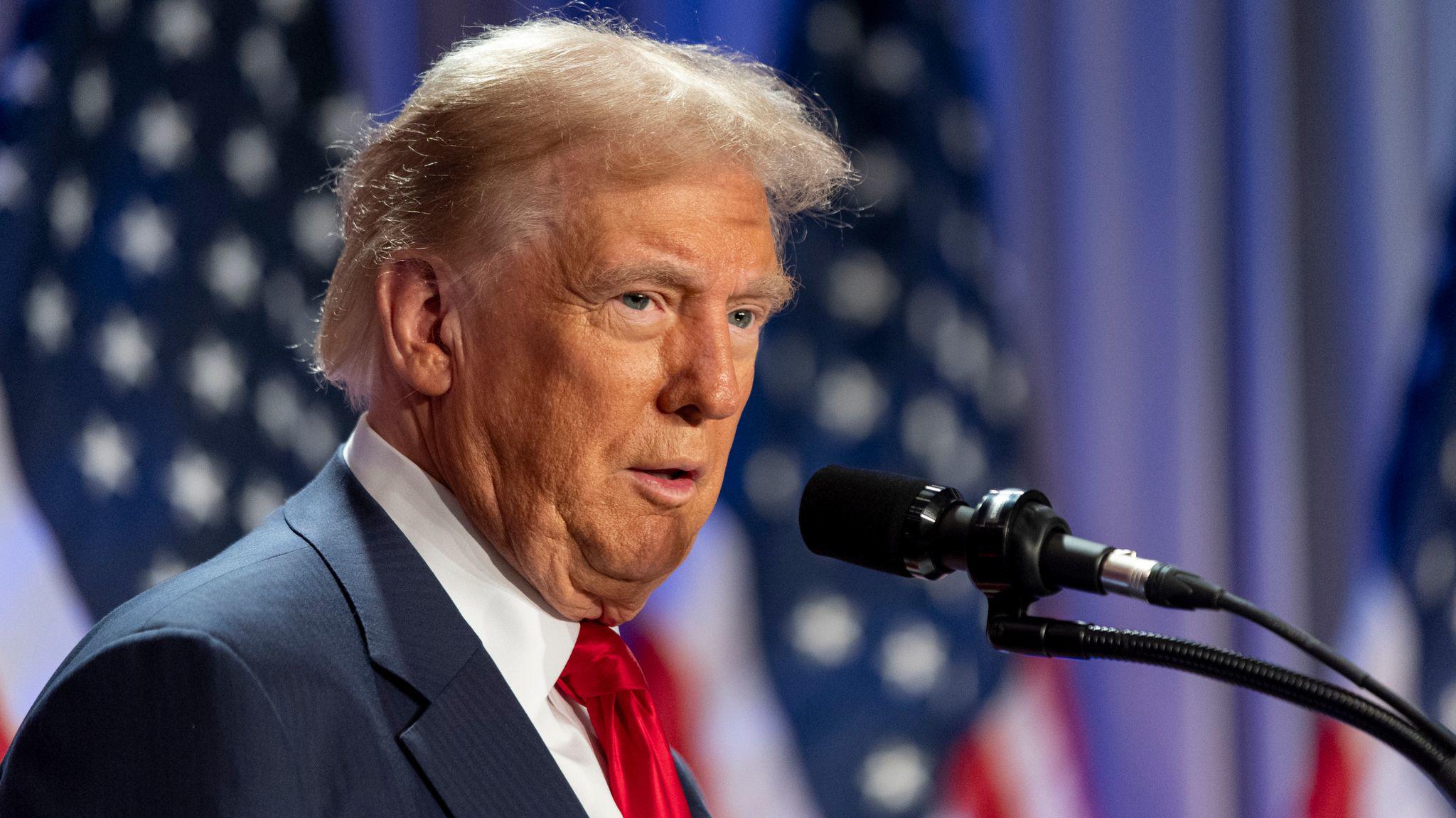 Canh bạc của ông Trump đối với Fed: Có thể tự “gậy ông đập lưng ông”? - 1