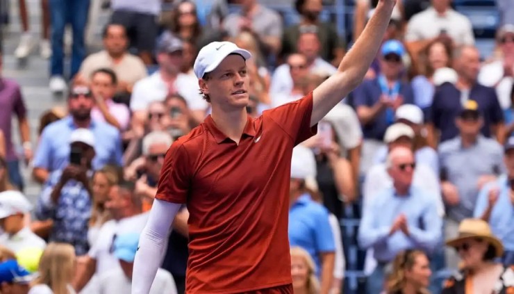 Sinner thi đấu lạnh lùng và đạt hiệu suất rất cao 