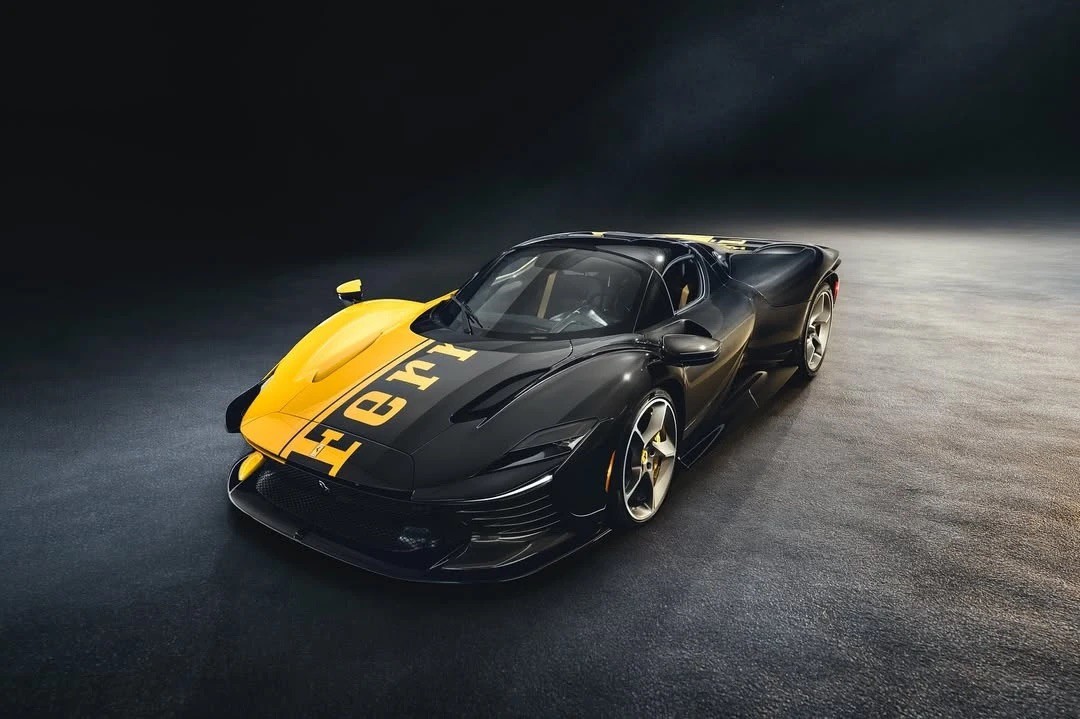 Cận cảnh mẫu siêu xe Ferrari Daytona SP3 cuối cùng được đấu giá hơn 680 tỷ đồng - 4