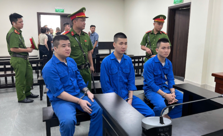 Các bị cáo tại phiên tòa. Các bị cáo tại phiên tòa.