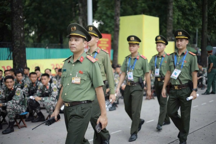 'Mạch máu an ninh' bảo vệ an toàn Đại lễ kỷ niệm 80 năm Cách mạng tháng Tám Quốc khánh 2/9 - 13