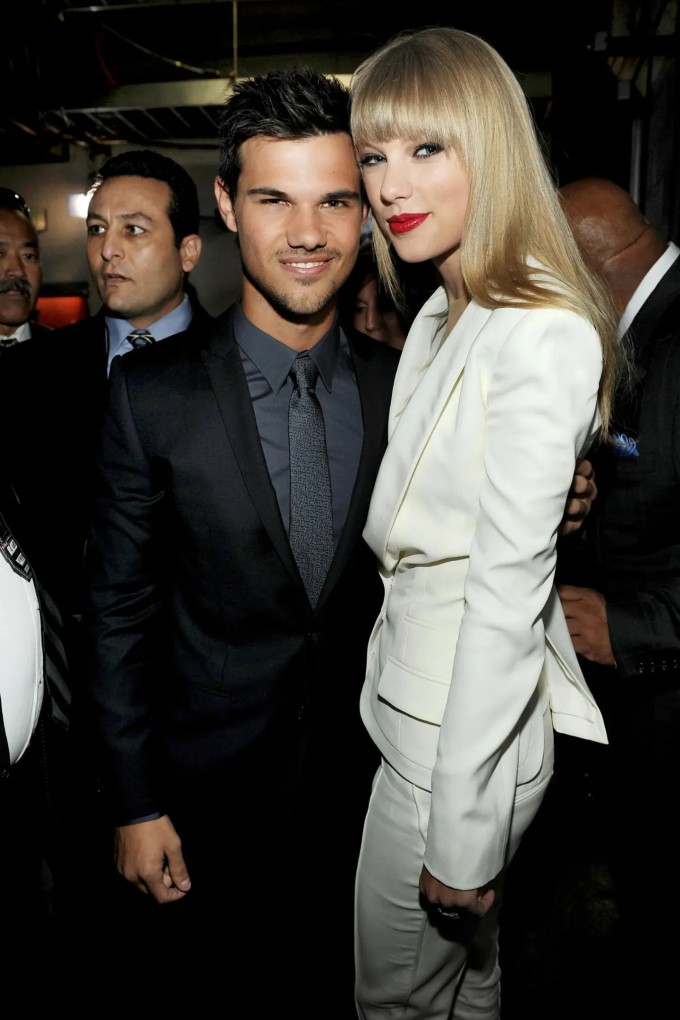 Taylor Lautner và Taylor Swift năm 2009. Ảnh: Rex
