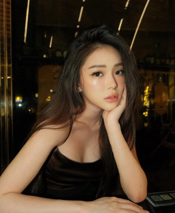 Genie Yamaguchi thừa nhận đã trộm hàng chục món mỹ phẩm ở Nhật Bản hồi năm ngoái. Ảnh: Instagram Genie Yamaguchi