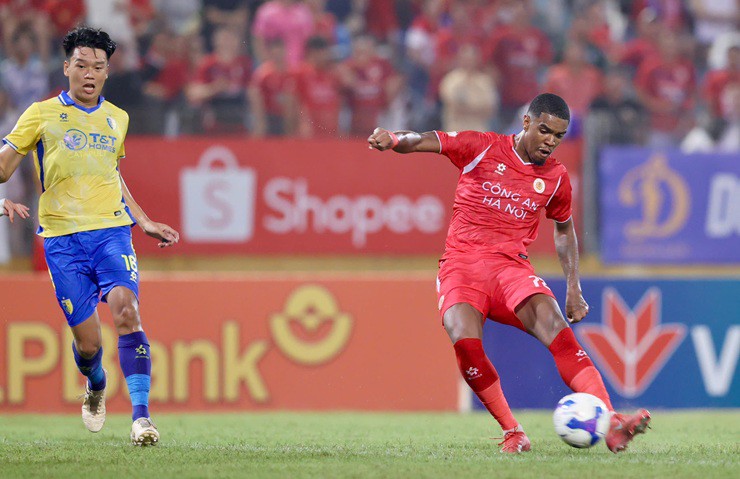 Trực tiếp bóng đá Công an Hà Nội - Hà Nội FC: Đội khách có bàn danh dự (V-League) (Hết giờ) - 3