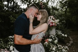 Taylor Swift - Travis Kelce: Cặp đôi “tỷ đô” của làng giải trí và thể thao Mỹ