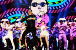 "Ông hoàng Gangnam Style" PSY giàu thế nào trước khi bị bắt?