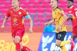 Doãn Ngọc Tân gãy xương sườn, lỡ hẹn tuyển Việt Nam