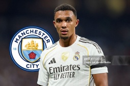 Choáng Real Madrid tính bán Arnold, Man City muốn đưa trở lại Ngoại hạng Anh