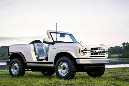 Ford Bronco được làm lại theo phong cách hoài cổ