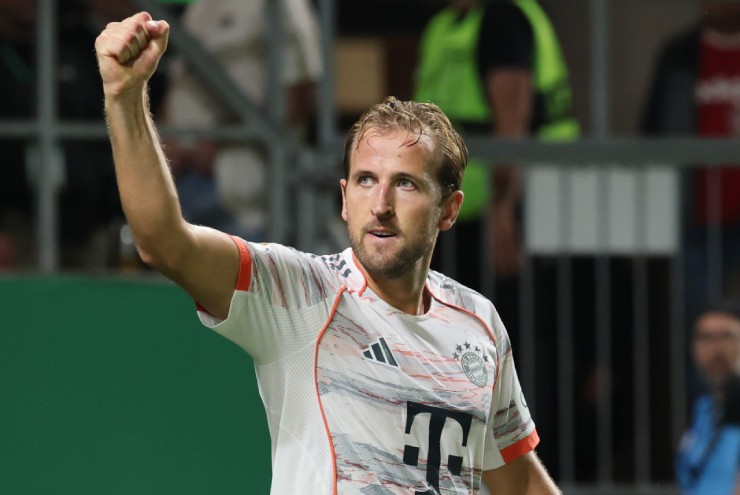 Harry Kane lập cú đúp giúp&nbsp;Bayern Munich "thoát hiểm" trước đội bóng hạng 3 của Đức