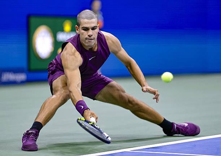 Alcaraz chứng tỏ phong độ áp đảo