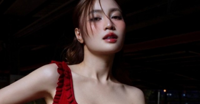 Ảnh sao 28/8: Lan Ngọc tự nhận "gầy tụt cả váy"