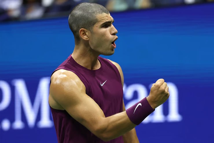 Kiểu tóc mới của Alcaraz 