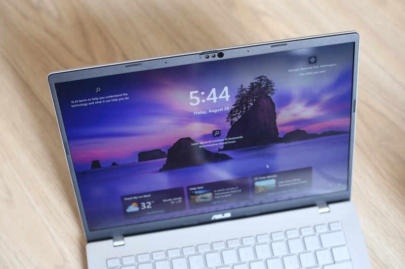 Bộ đôi laptop AI mỏng, nhẹ cho mùa tựu trường - 8