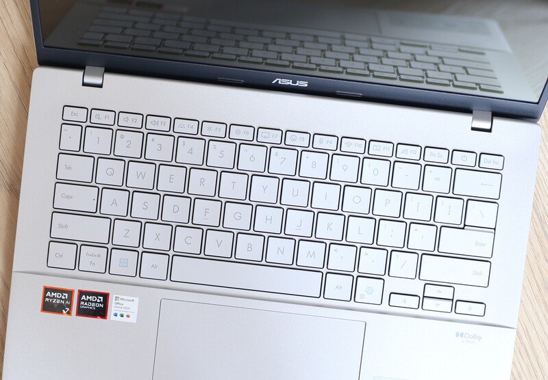 Bộ đôi laptop AI mỏng, nhẹ cho mùa tựu trường - 4