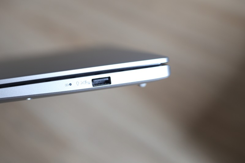 Bộ đôi laptop AI mỏng, nhẹ cho mùa tựu trường - 10