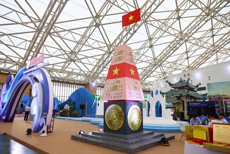 Những biểu tượng du lịch nổi tiếng của Việt Nam tại Triển lãm quốc gia - 22