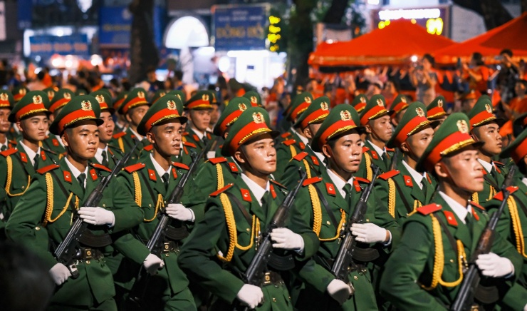 Các chiến sĩ tham gia tập luyện diễu binh tại Hà Nội nhân kỷ niệm 80 năm Quốc khánh. Ảnh: Nguyễn Ngọc Tú.