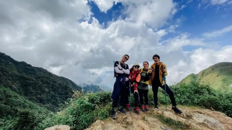 Trekking đỉnh Fansipan - nóc nhà Đông Dương. Ảnh Traveloka