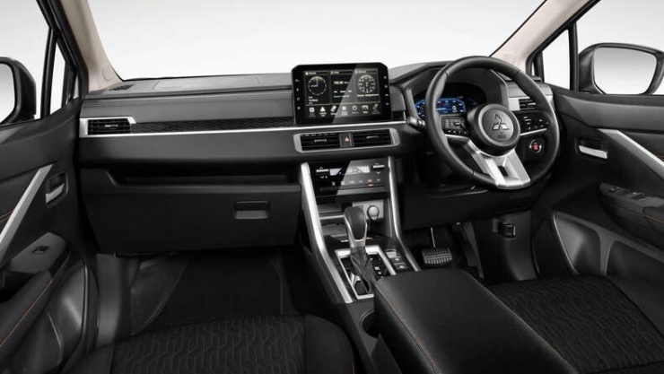 Mitsubishi Xpander bản mới xuất hiện ở Việt Nam - 3