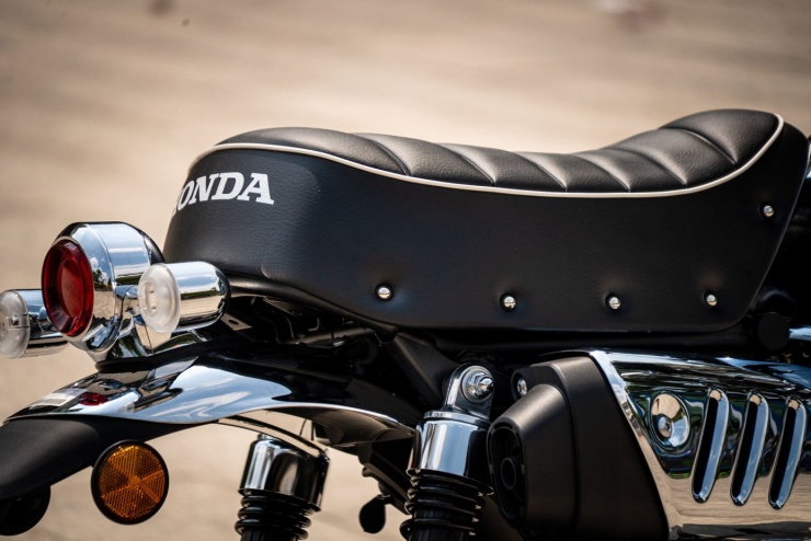 Honda Monkey Chrome Legacy đầu tiên được nhập về Việt Nam - 7