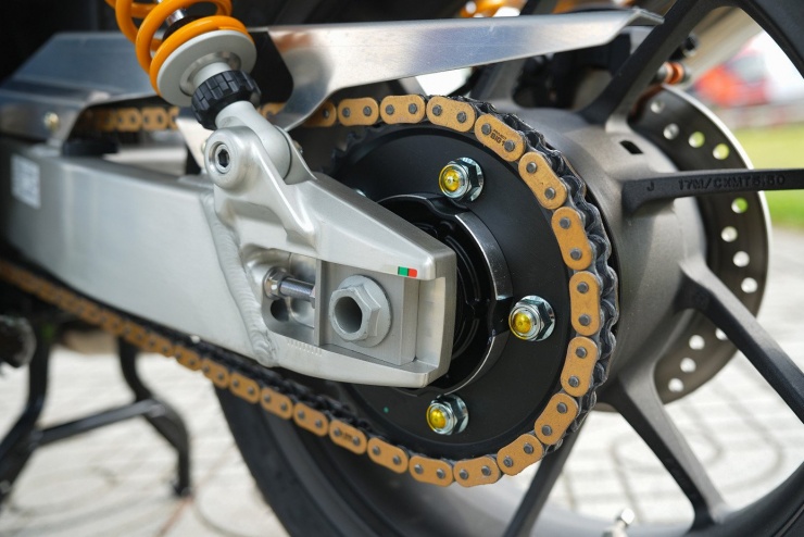 Honda CB1300SF SP bản đặc biệt xuất hiện tại Việt Nam - 6