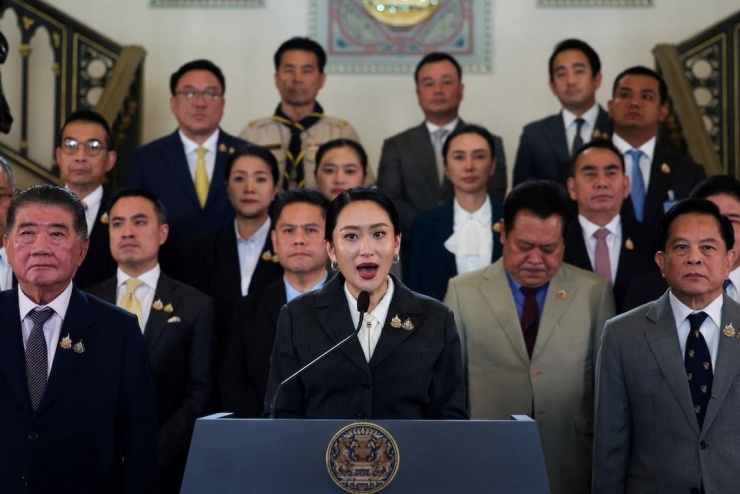 Thủ tướng Thái Lan bị bãi nhiệm: Điều gì sẽ xảy ra tiếp theo? - 4