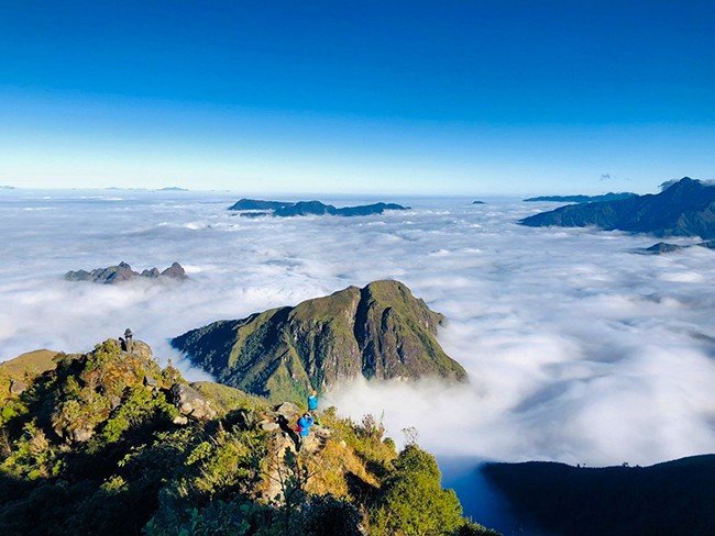 Trekking Kỳ Quan San. Ảnh MAM Travel