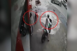 Clip: Thanh niên đi mua xe, lái thử Kawasaki rồi phóng đi mất hút bỏ lại bạn gái